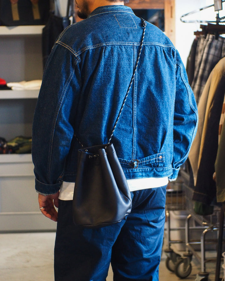 Mr.OLDMAN Leather Drawstring Bag Black