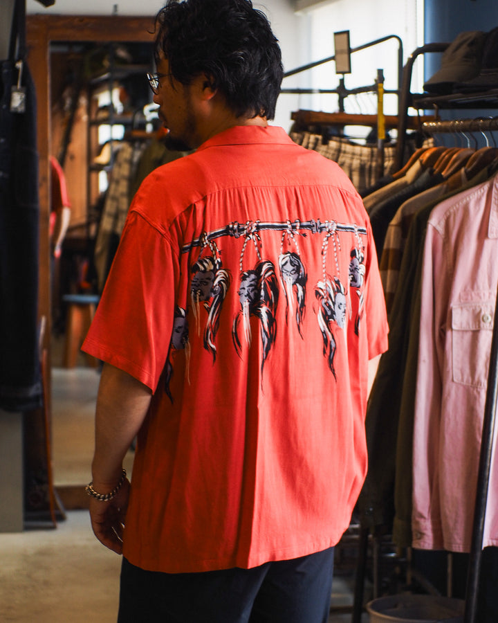 STAR OF HOLLYWOOD SH39705 / HOPSACK RAYON OPEN SHIRT “SHRUNKEN HEAD” RED