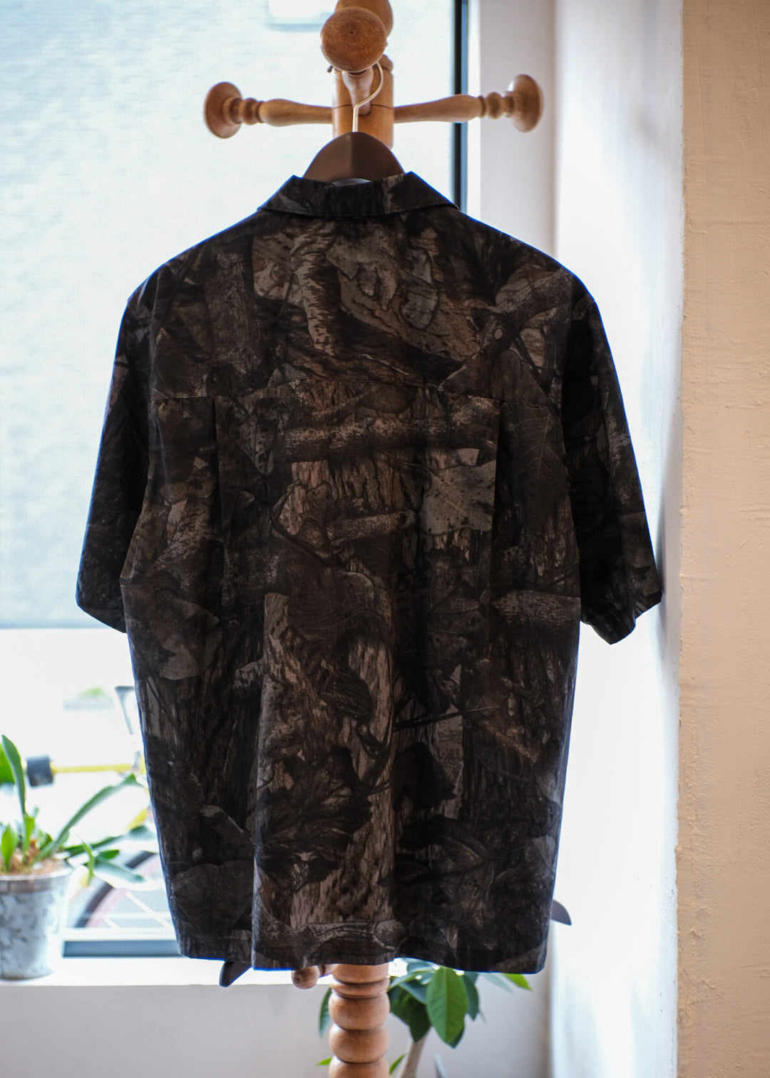 【PATHLOW】MANUAL ALPHABET REAL-TREE CAMO S/S SHIRTS CHARCOAR
