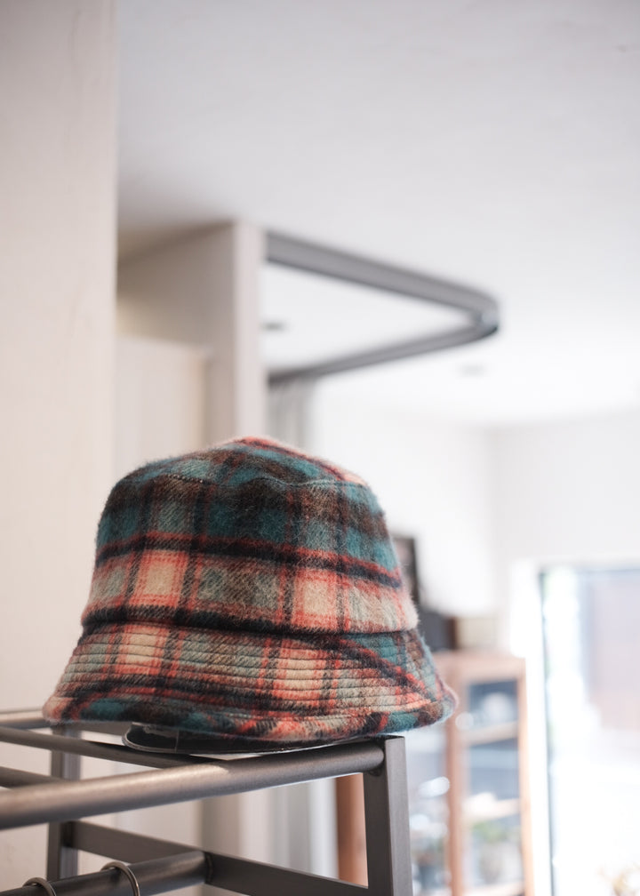 【PATHLOW】cableami Wool Shaggy Check BUCKET HAT