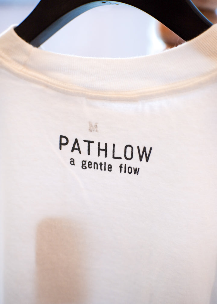 【PATHLOW】PATHLOW LOGO print TEE WHITE
