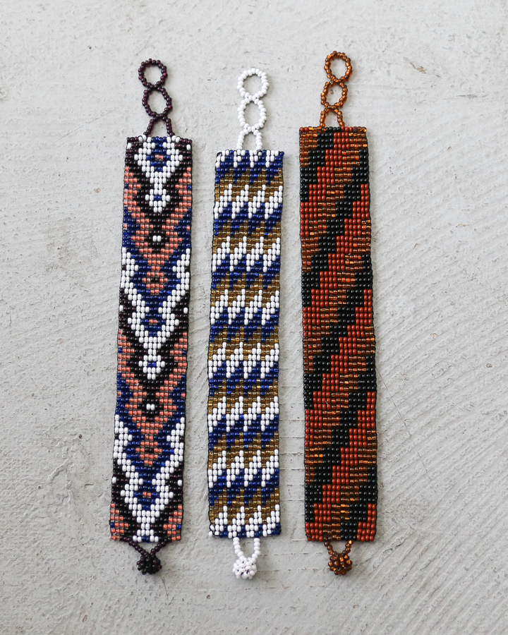 Huichol ウイチョル族 Mexican Beads Bracelet Wide
