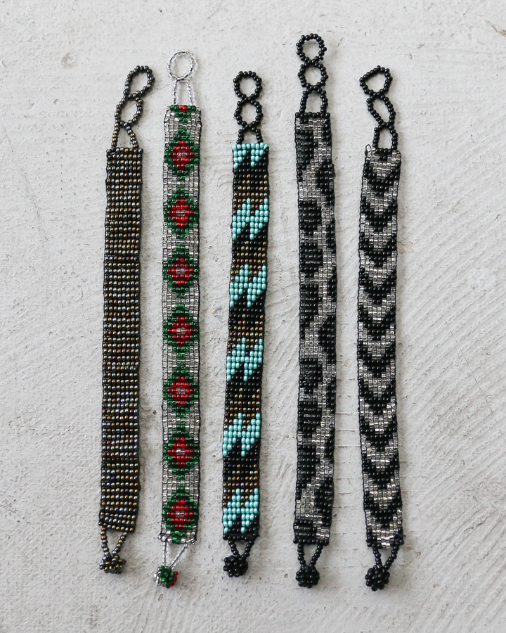 Huichol ウイチョル族 Mexican Beads Bracelet Narrow