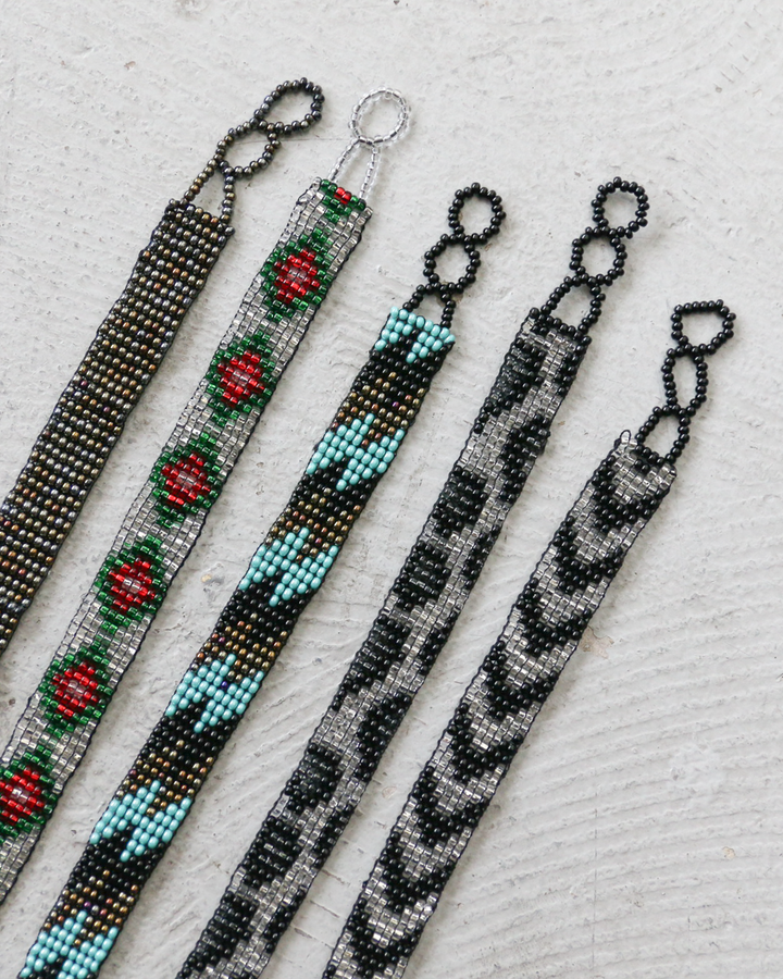 Huichol ウイチョル族 Mexican Beads Bracelet Narrow