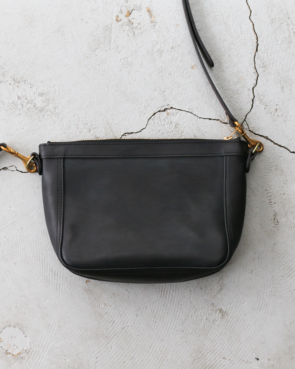 VASCO バスコ VS-313L LEATHER TELEPHONE SHOULDER BAG -SMALL Black