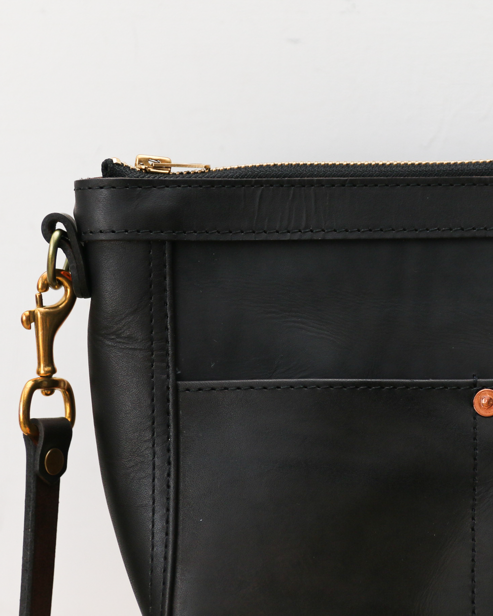 VASCO バスコ VS-313L LEATHER TELEPHONE SHOULDER BAG -SMALL Black
