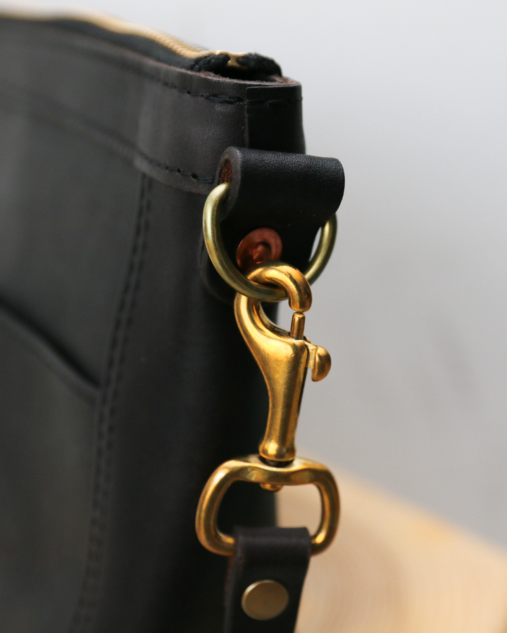 VASCO バスコ VS-313L LEATHER TELEPHONE SHOULDER BAG -SMALL Black