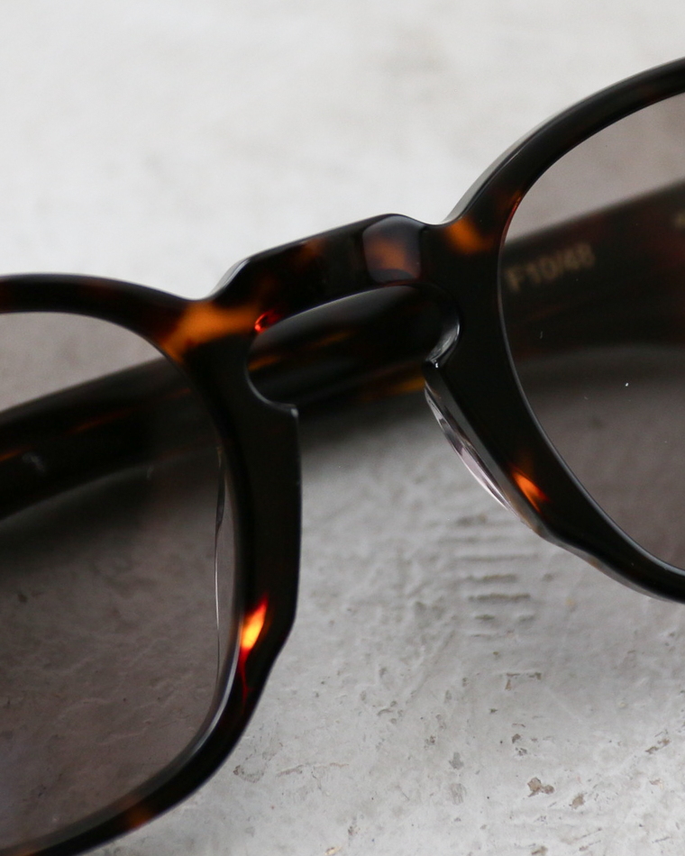 Few by New. F10/48 Havana×Brown Lenses