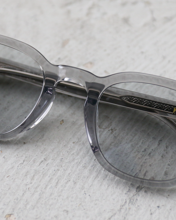 New. EDDIE Clear Grey×Light Grey Lenses