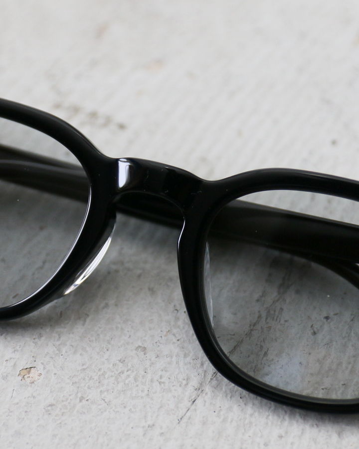 New. EDDIE Black×Light Grey Lenses