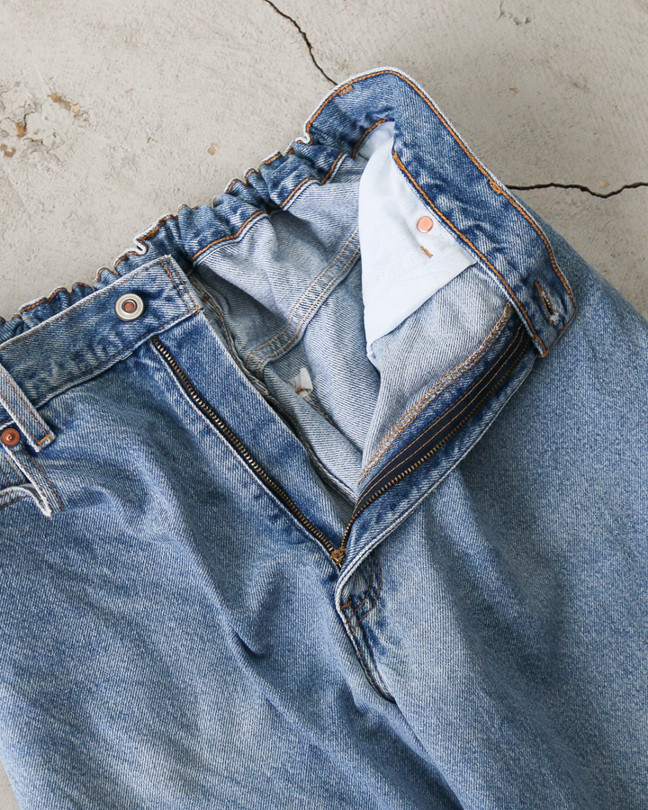 Used Levis 550 Remake Jeans 38-1