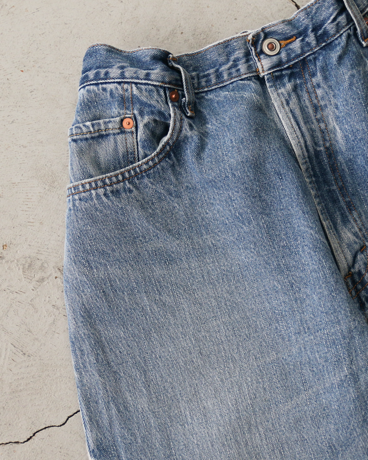 Used Levis 550 Remake Jeans 38-2