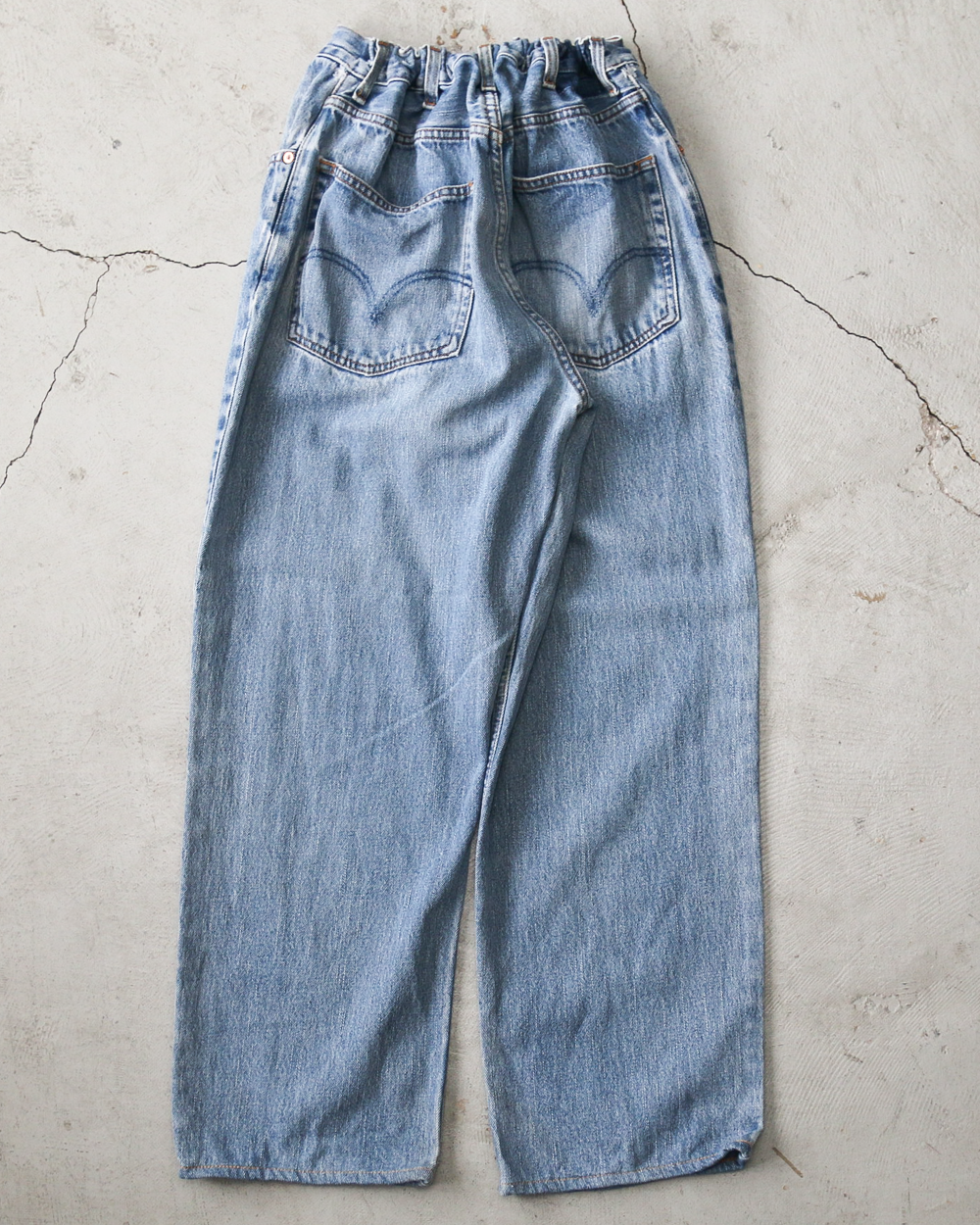 Used Levis 550 Remake Jeans 38-2