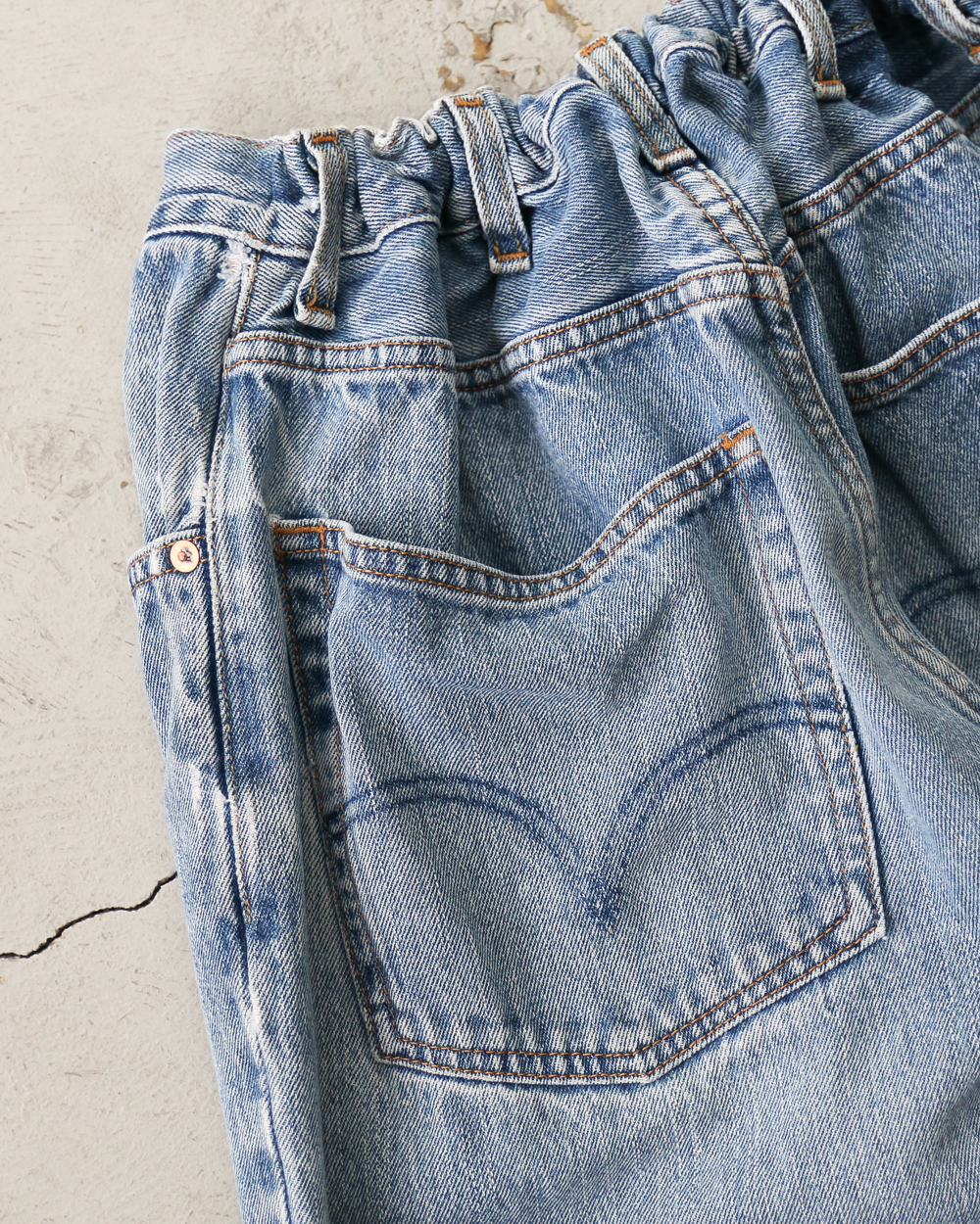 Used Levis 550 Remake Jeans 38-2