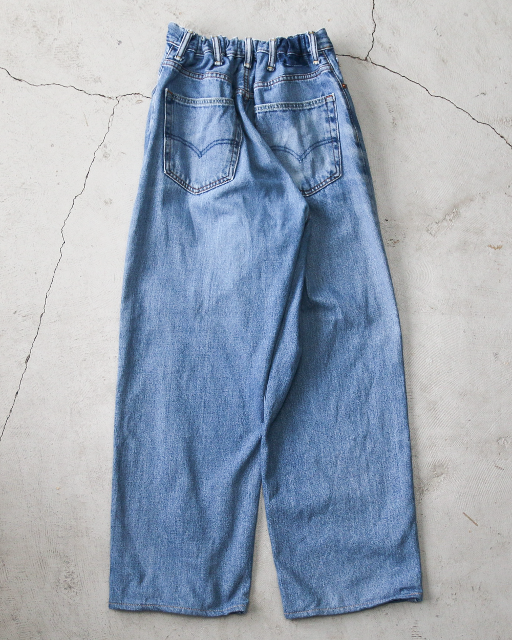 Used Levis 550 Remake Jeans 40-1