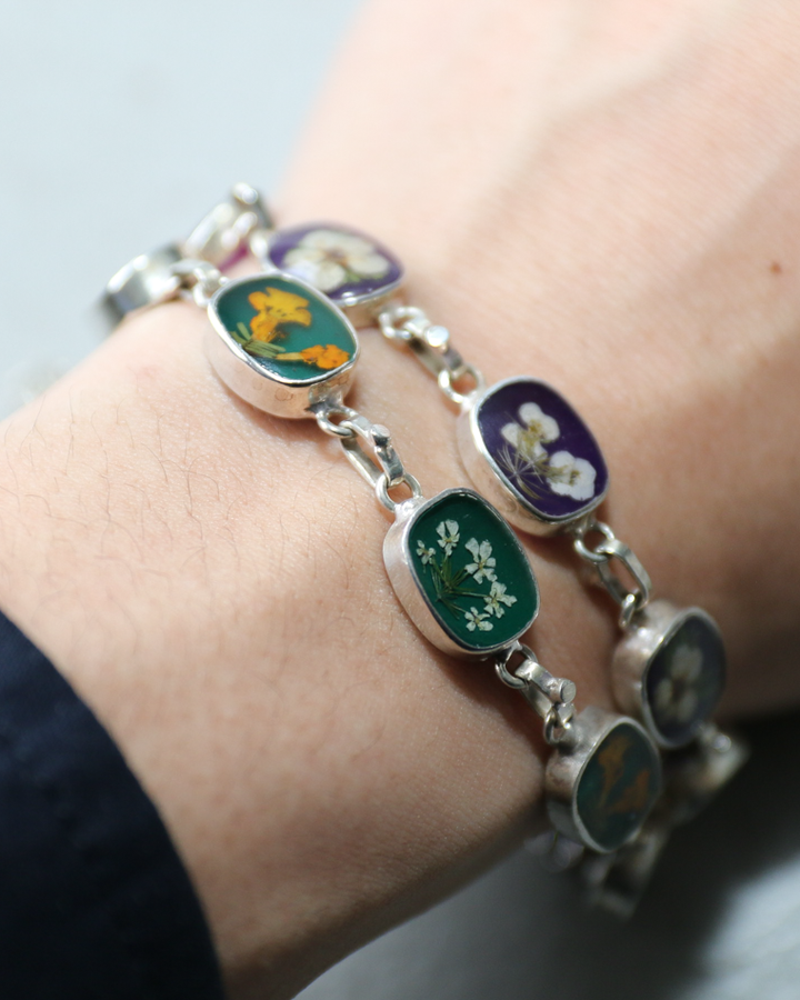 GUSTAVO FLOWER CHAIN BRACELET