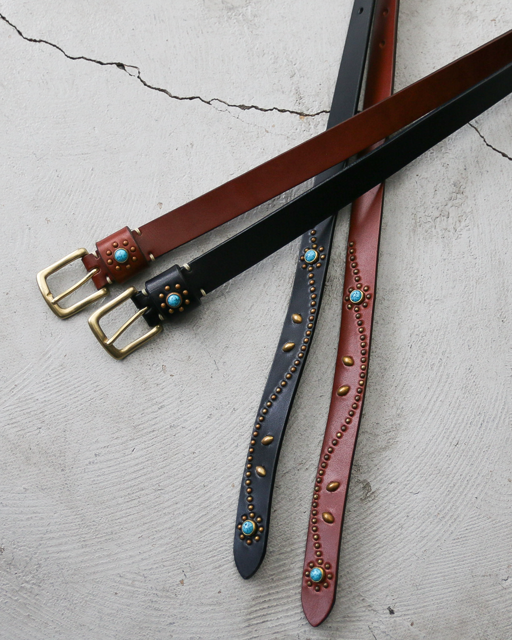 Nasngwam ナスングワム Studs Belt