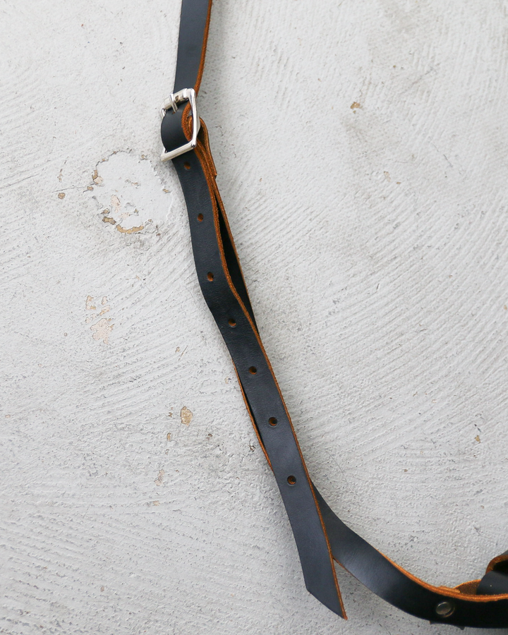 FERNAND LEATHER フェルナンドレザー Horizontal Latch Pouch Black
