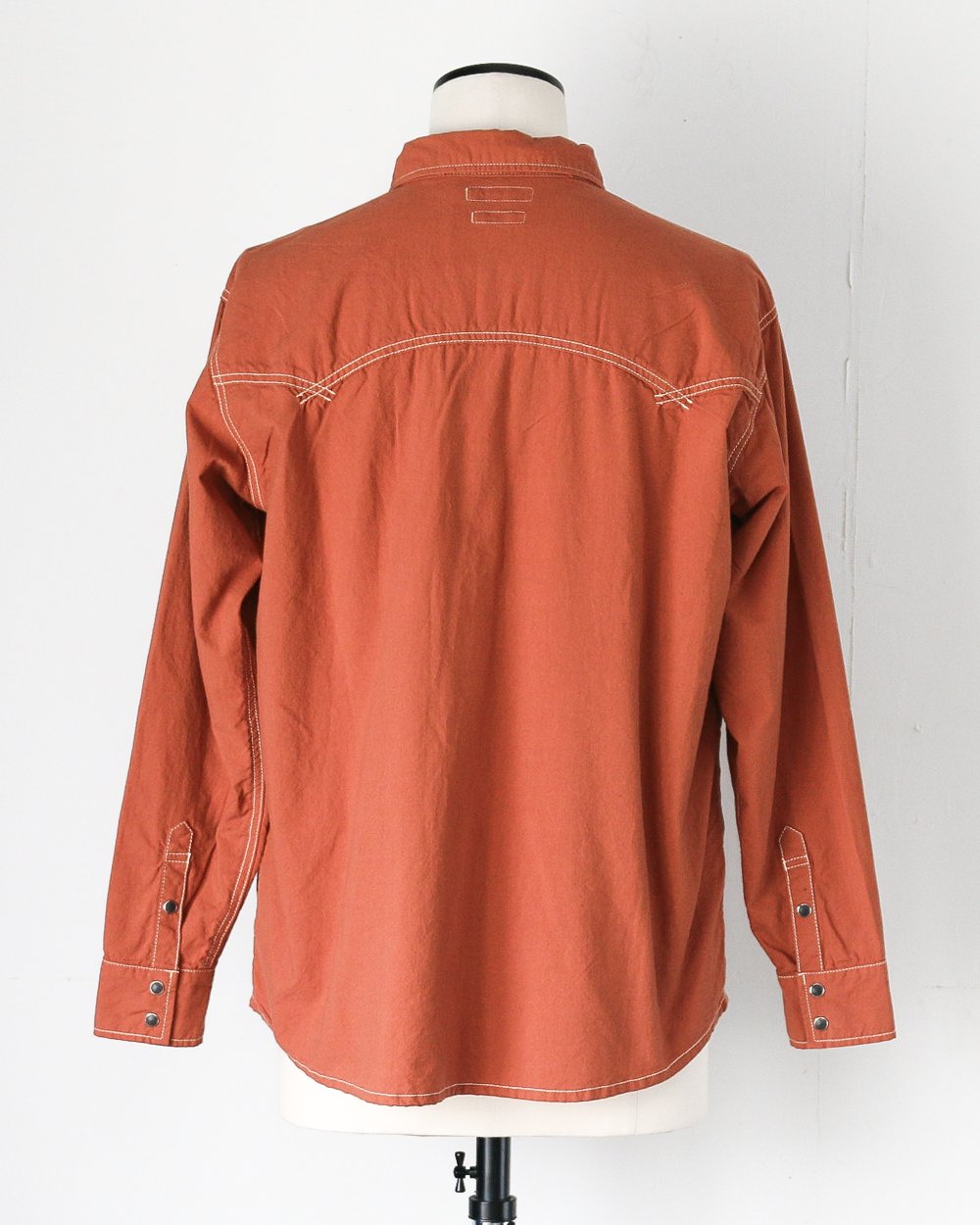 TURN ME ON ターンミーオン Embroidered Western shirt Brick
