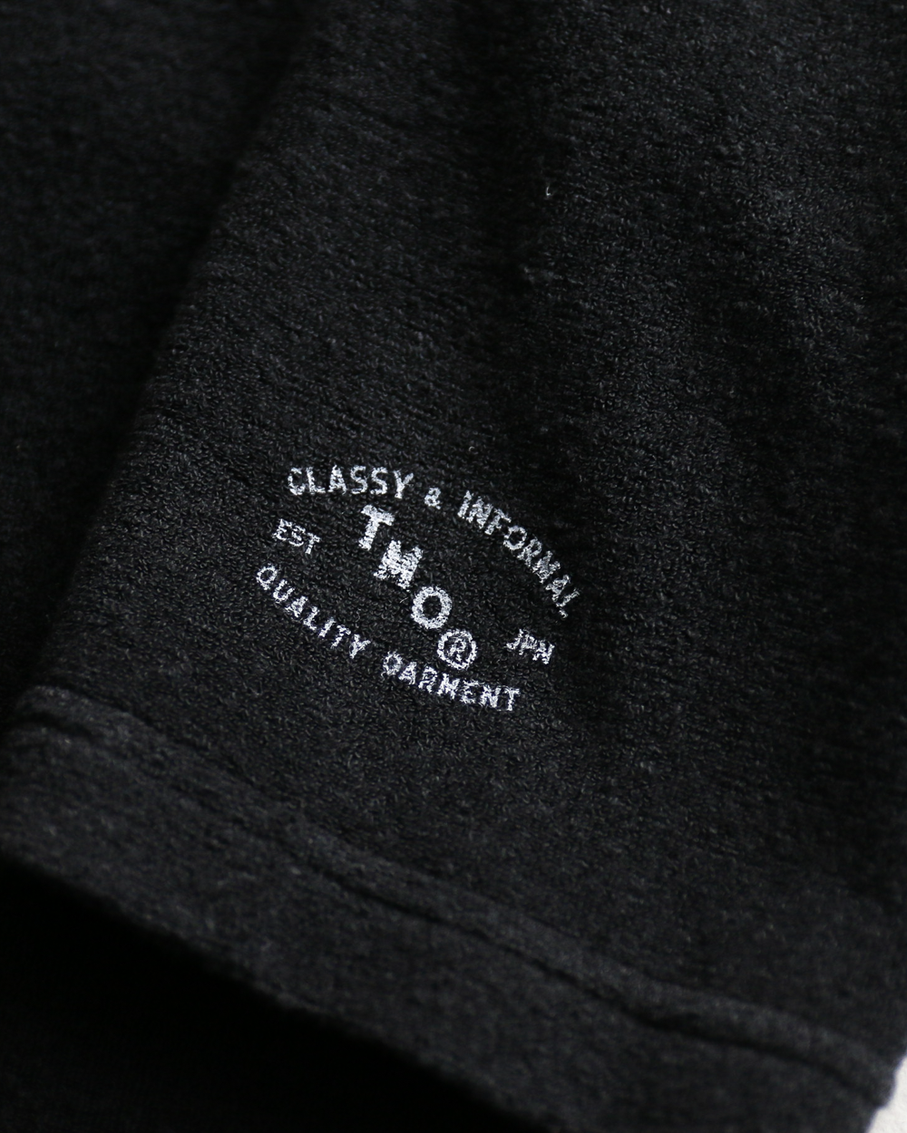 TURN ME ON ターンミーオン Raffi Pile 3/4-Sleeve Skipper Hoodie Black