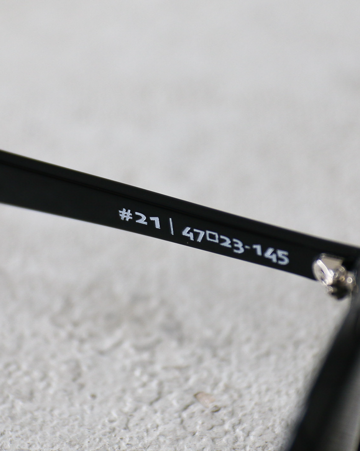 OWN EYEWEAR  