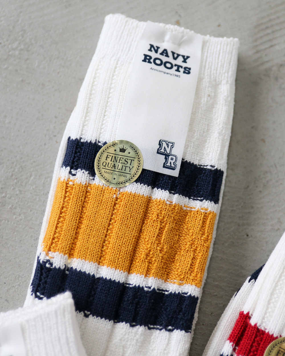 NAVY ROOTS ネイビールーツ Cable Border Socks