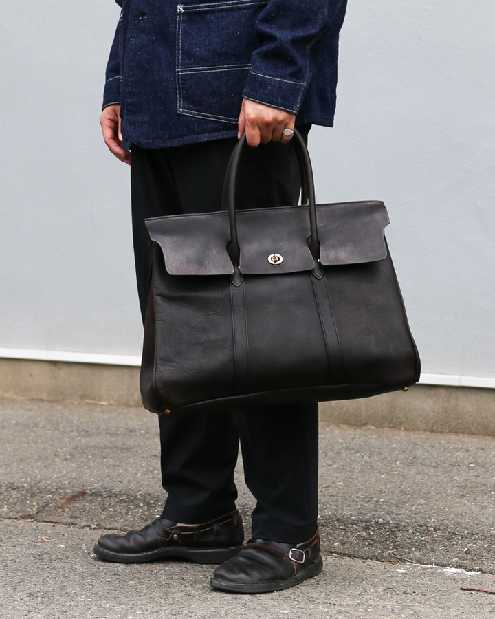 VASCO VS-270L LEATHER SADDLE TOTE BAG Black