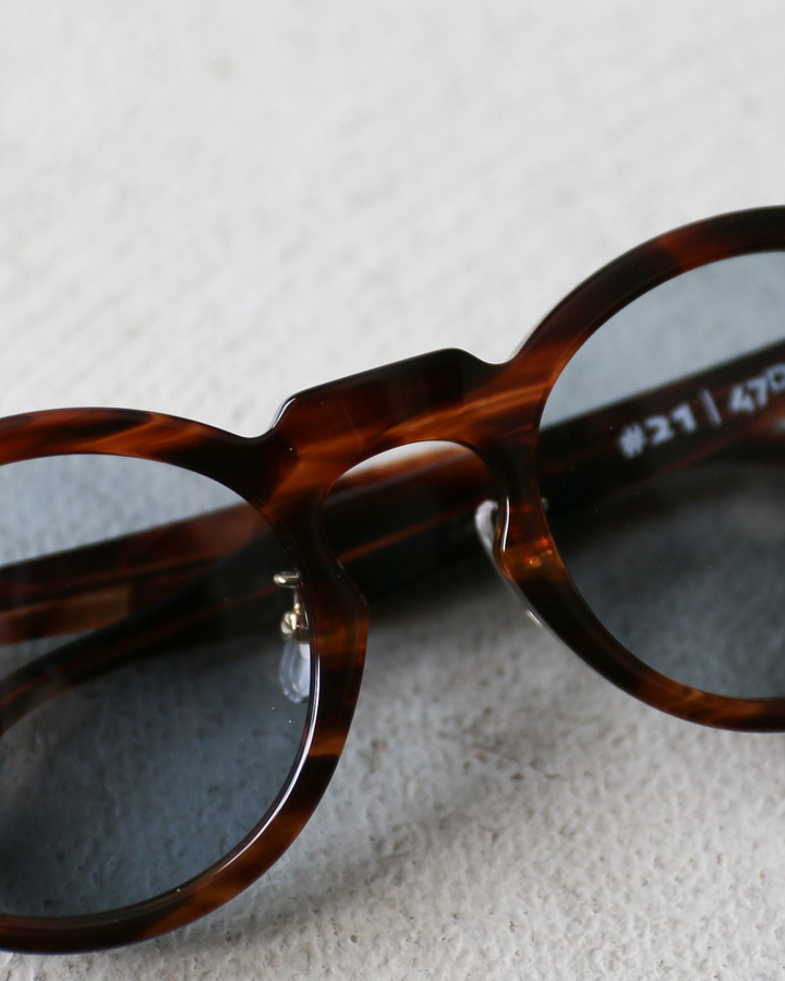 OWN EYEWEAR  