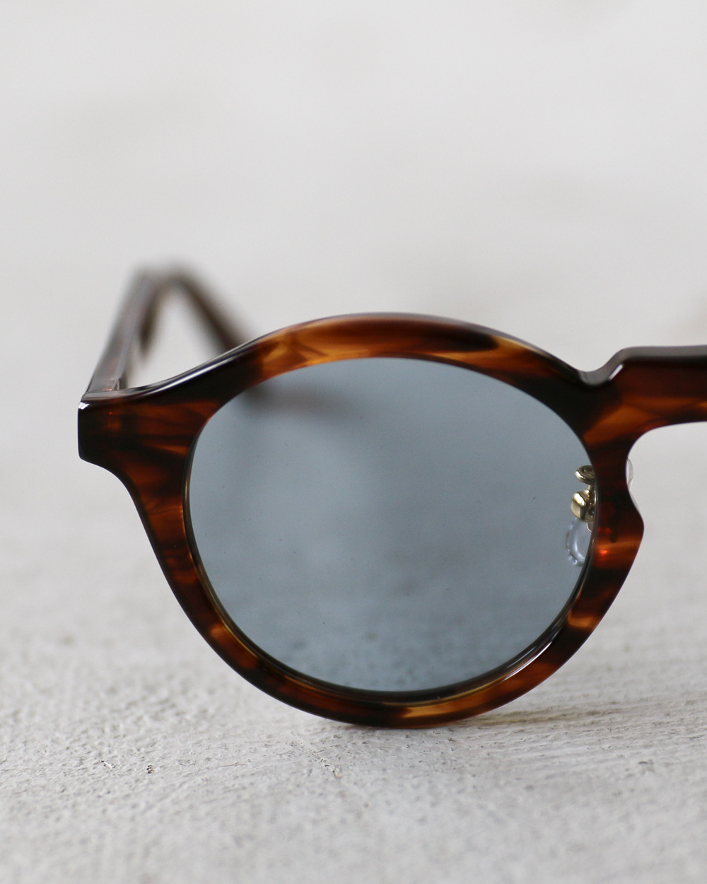 OWN EYEWEAR  