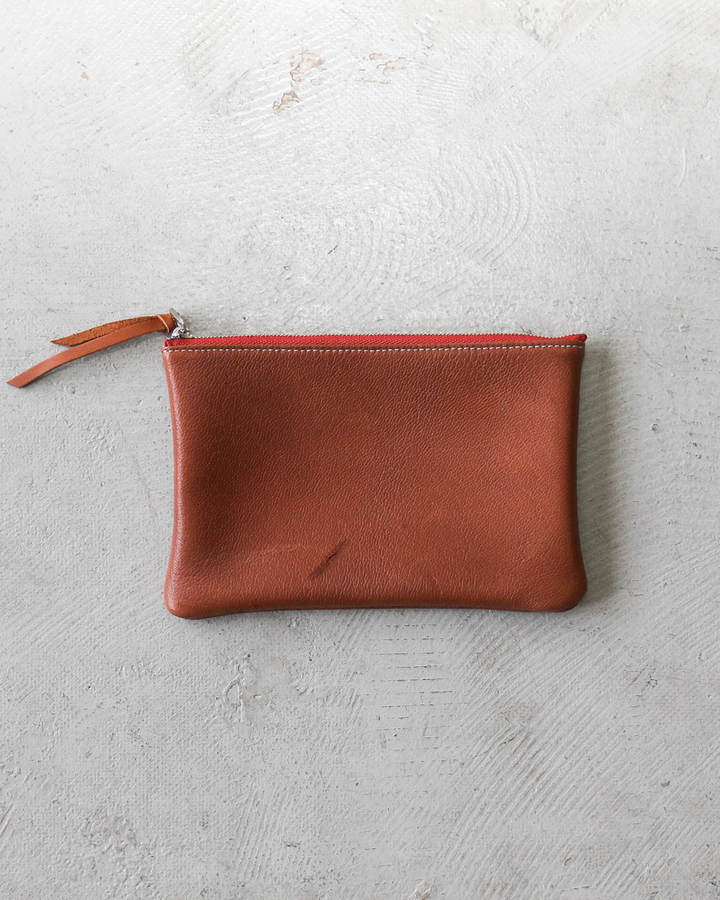 ITUAIS イトゥアイス DOESKIN LEATHER POUCH Brown