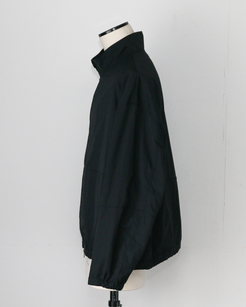 LAMOND ラモンド POCKETABLE NYLON BLOUSON Black