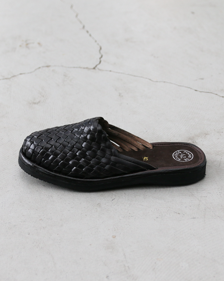 MANO DE SUENOS Leather Mesh Sandal FLOR