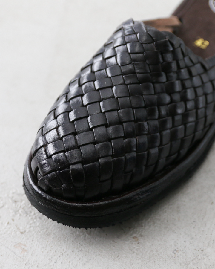 MANO DE SUENOS Leather Mesh Sandal FLOR