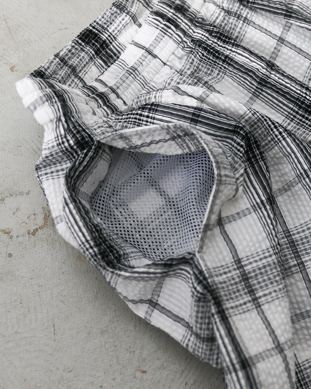 BURLAP OUTFITTER SEERSUCKER PLAID TRACK SHORT White×Black
