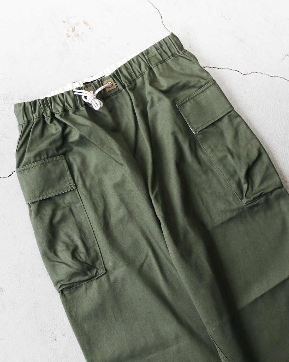 DELICIOUS デリシャス Military Easy Pants - KHK
