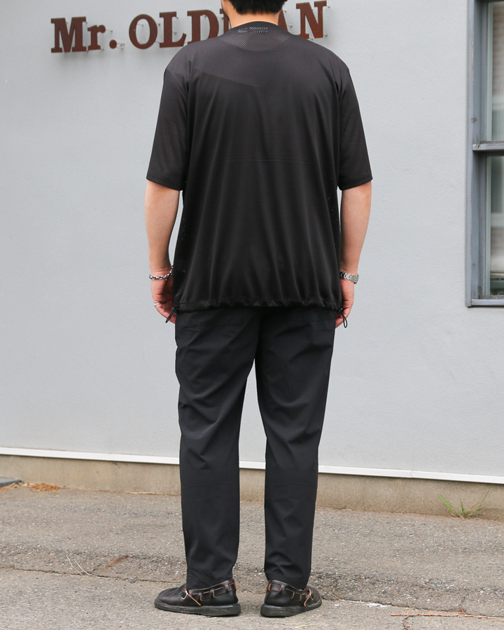 BURLAP OUTFITTER MESH POCKET TEE Black