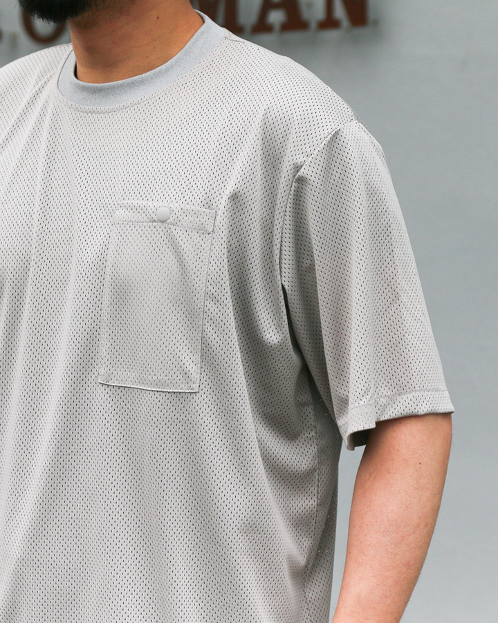 BURLAP OUTFITTER MESH POCKET TEE Ash
