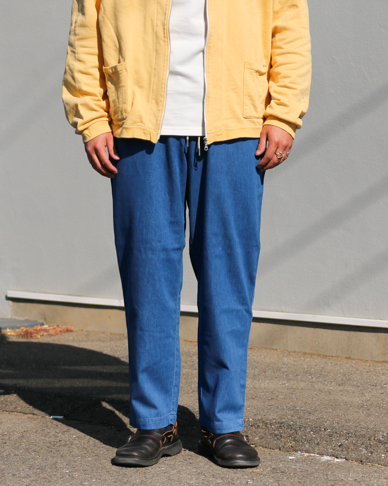 DELICIOUS デリシャス Light Denim Easy Pants Blue