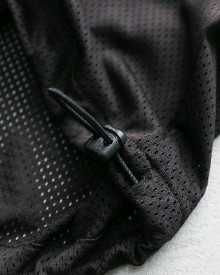 BURLAP OUTFITTER MESH POCKET TEE Black