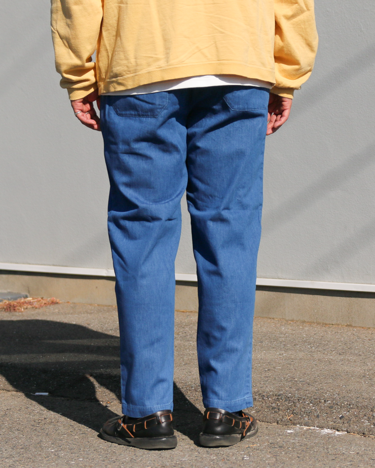 DELICIOUS デリシャス Light Denim Easy Pants Blue