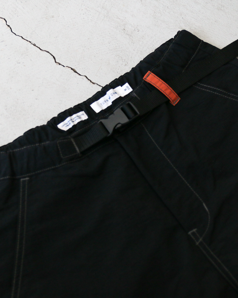 TURN ME ON Separate Cargo Pants Black