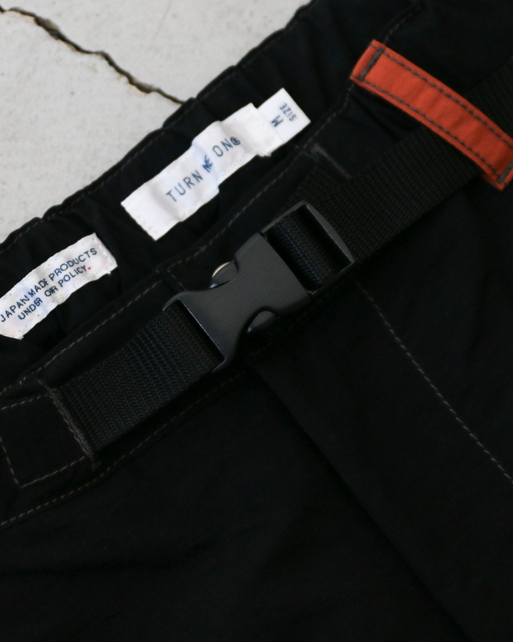 TURN ME ON Separate Cargo Pants Black
