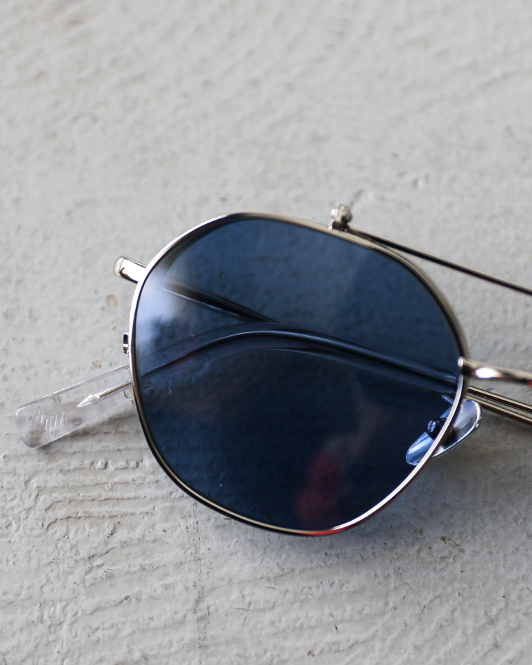 OWN EYEWEAR オウンアイウェア 