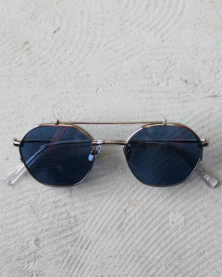 OWN EYEWEAR オウンアイウェア 