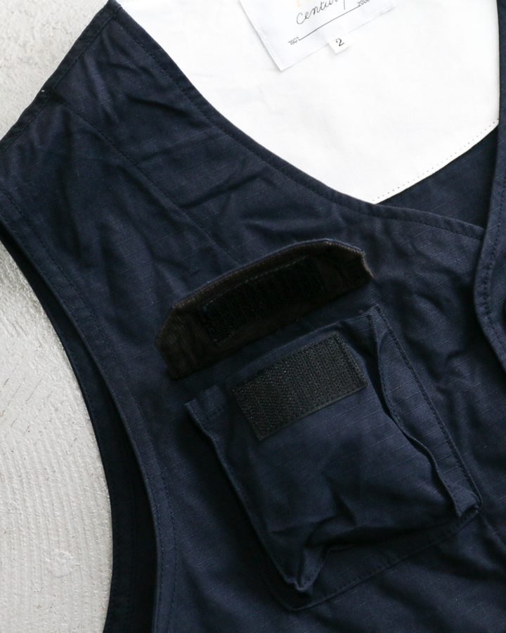another 20th century アナザートゥエンティースセンチュリー River Runs Vest - C/ripstop Navy