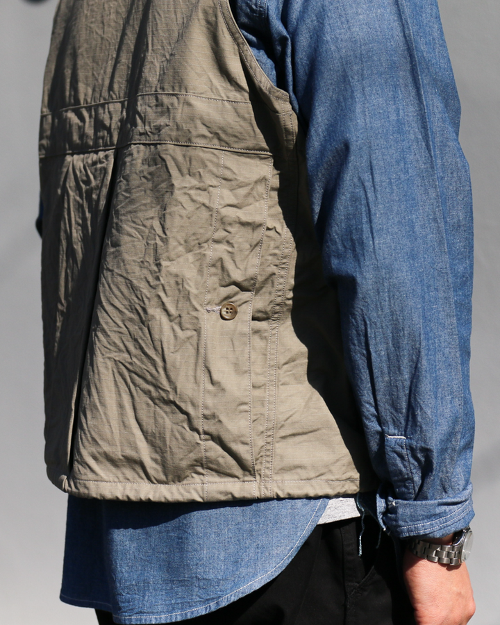 another 20th century アナザートゥエンティースセンチュリー River Runs Vest - C/ripstop Sage