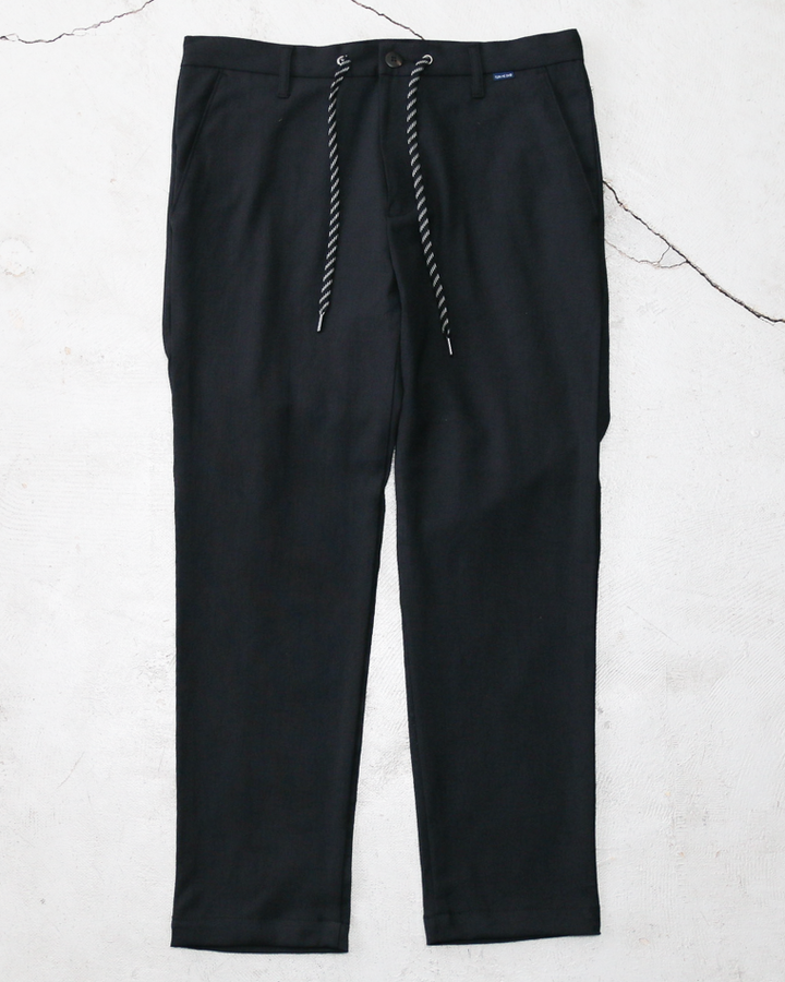 TURN ME ON  綿麻オックス ストレッチクロップドパンツ BLACK