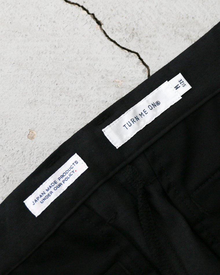 TURN ME ON  綿麻オックス ストレッチクロップドパンツ BLACK