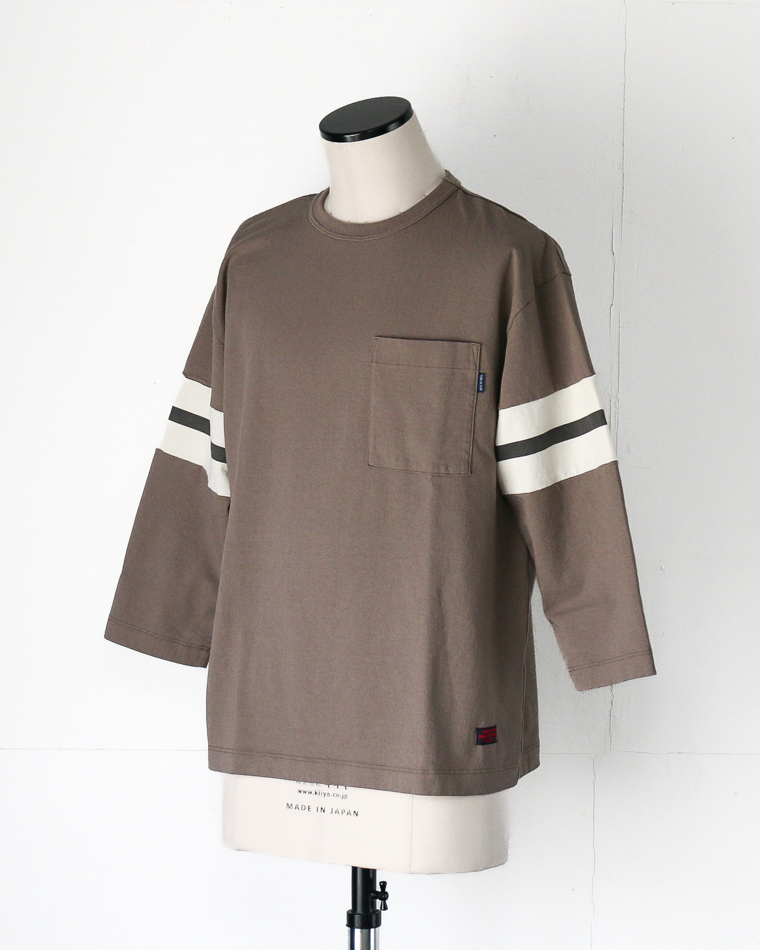 TURN ME ON 3/4 Sleeve Football Tee Greige