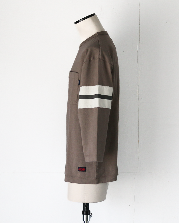 TURN ME ON 3/4 Sleeve Football Tee Greige
